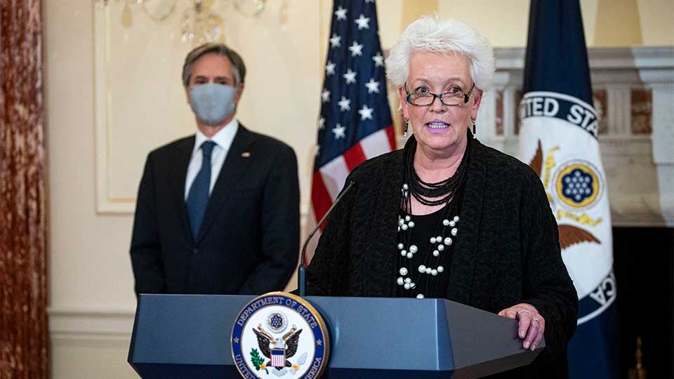         
        
            
            
        
    With an Eye on China, U.S. Appoints Veteran Aid Industry Executive to Lead Vaccine Distribution Effort