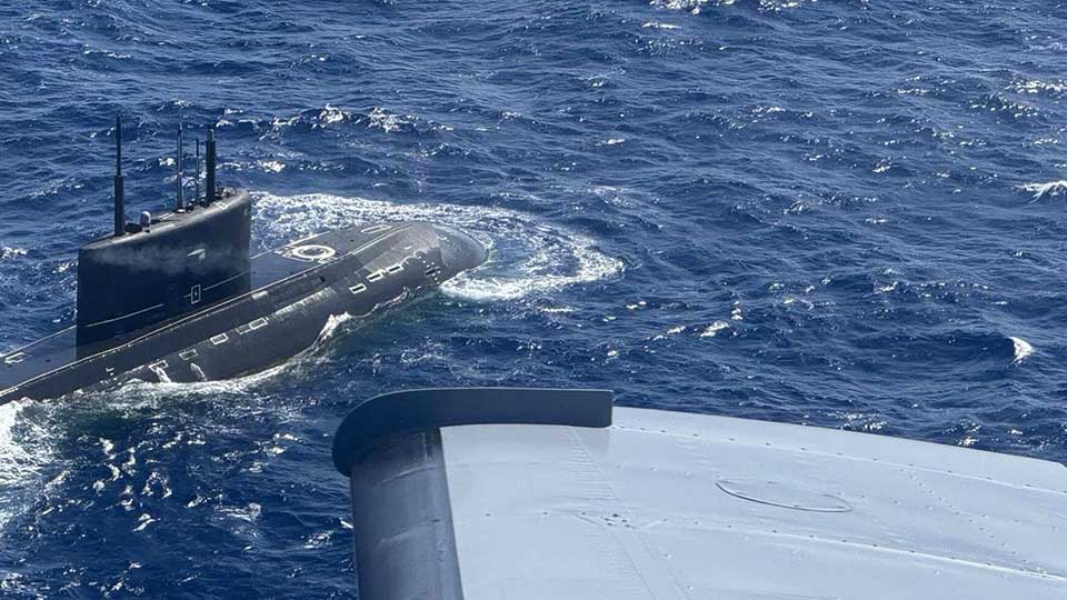         
        
            
            
        
    Philippine President Says Russian Submarine Spotted in South China Sea is ‘Worrisome’