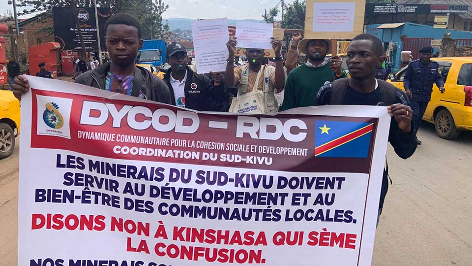 Hundreds Protest Against Illegal Mining In East DR Congo