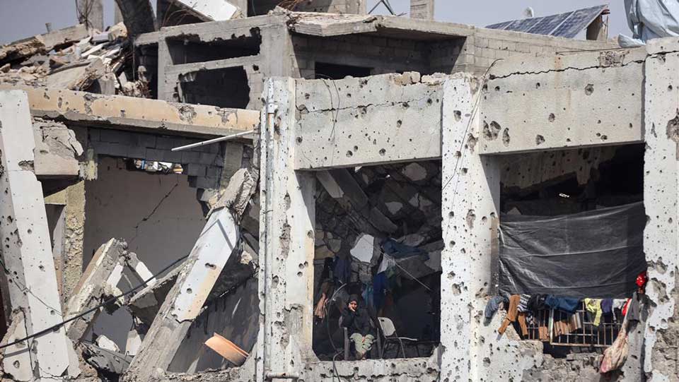         
        
            
            
        
    China Calls for End of Gaza Bombings