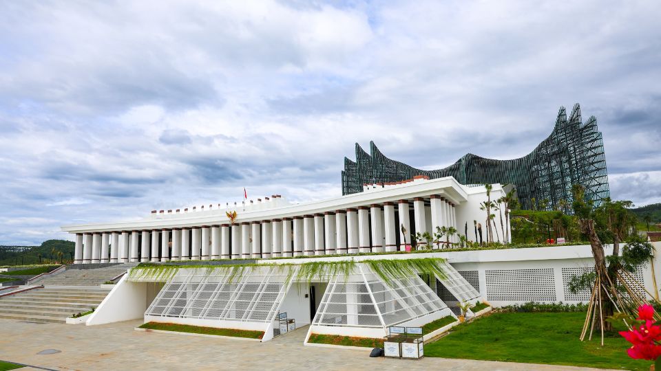         
        
            
            
        
    China’s $4.4 Billion Bet on Indonesia’s New Capital: A Strategic Utility Tunnel for Power and Sensitive Fiber Optics