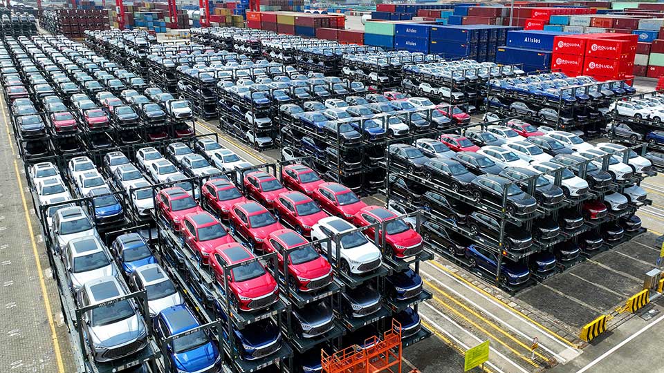 Chinese EV giant BYD became Singapore’s top-selling car brand in early 2025, surpassing Toyota and far outpacing Tesla, as it accelerates international expansion amid fierce domestic price wars.