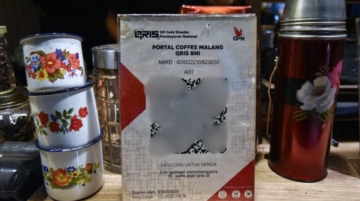 Indonesia and China expand Cross-Border Payment with Local Currency deal, aiming to reduce dollar reliance and deepen trade ties amid U.S. scrutiny.