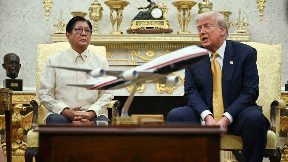         
        
            
            
        
    U.S. Agrees Trade Deal with Philippines Amid Geopolitical Tension