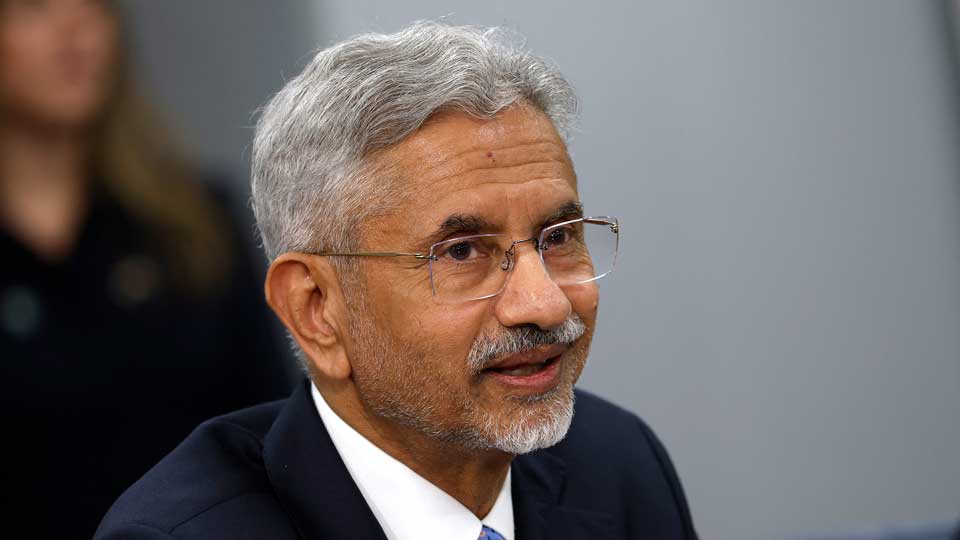         
        
            
            
        
    India’s Top Diplomat Returns to China for the First Time in Five Years