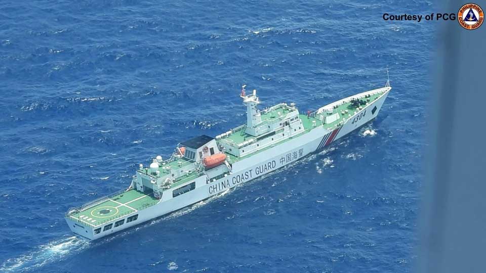         
        
            
            
        
    Philippines Says 3 Chinese Ships Spotted Near Islets Close to Taiwan