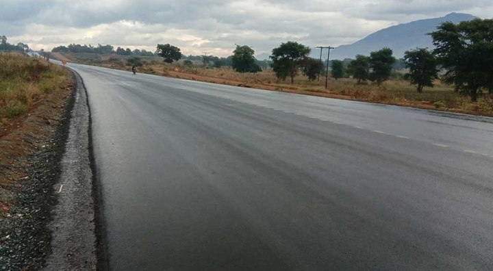 Chinese-Built Roads in Malawi Bring Hope but Not the Riches Many Expected