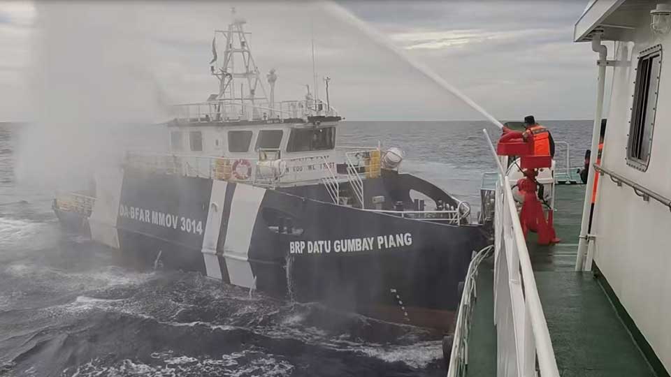         
        
            
            
        
    Philippines Says Water Cannon Attack Injured Crew; China Alleges Illegal Incursion at Disputed Shoal