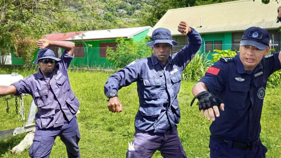         
        
            
            
        
    China to Donate Over $400,000 in Police Gear to Vanuatu: Minister