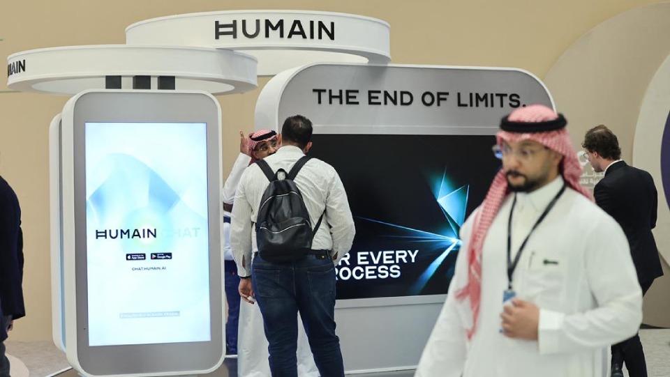        
        
            
            
        
    Saudi AI Startup to Ban Huawei Equipment