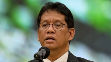 Indonesia is sending its finance minister, Purbaya Yudhi Sadewa, to China for talks on restructuring Jakarta–Bandung high-speed rail debt.