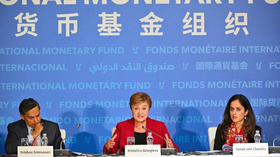         
        
            
            
        
    IMF Calls for RMB Appreciation