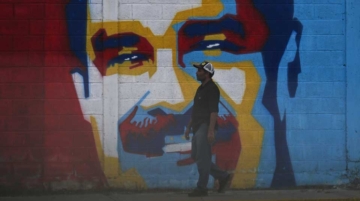 China condemns the U.S. forcible seizure of Venezuela’s Nicolás Maduro and wife Cilia Flores, demanding their release.