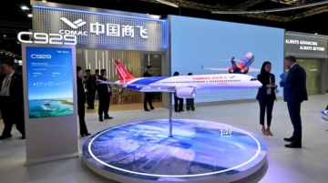 A Comac C929 model on display at the Singapore Airshow at Changi Exhibition Centre, in Singapore, February 3, 2026. REUTERS/Caroline Chia