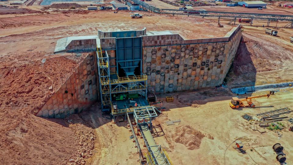         
        
            
            
        
    U.S. Miner Moves Into DRC in Bid to Lessen China’s Control on Cobalt