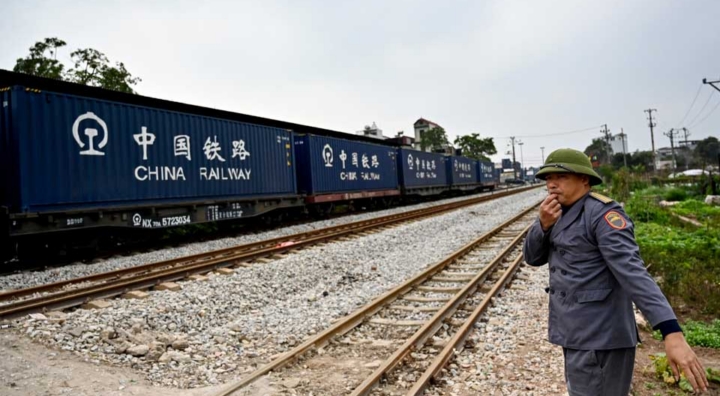 Vietnam and China Lay the Tracks for Deeper Trade Connectivity
