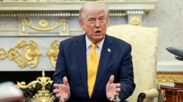U.S. President Donald Trump speaks during a meeting with Japanese Prime Minister Sanae Takaichi (not pictured) in the Oval Office at the White House in Washington, D.C., U.S., March 19, 2026. REUTERS/Evelyn Hockstein