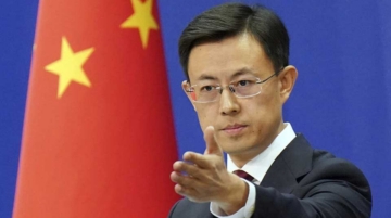 Chinese Foreign Ministry Spokesperson Guo Jiakun at the regular press briefing in Beijing on April 22, 2026. Image via the Chinese Ministry of Foreign Affairs.