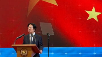 Taiwan President Lai Ching-te speaks at a press conference on defence spending in Taipei, Taiwan November 26, 2025. REUTERS/Yimou Lee/File Photo
