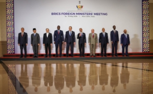 China's Ambassador to India Xu Feihong, Indonesia's Foreign Minister Sugiono, Iran's Foreign Minister Abbas Araghchi, South Africa's Foreign Minister Ronald Lamola, Russia's Foreign Minister Sergei Lavrov, India's Foreign Minister Subrahmanyam Jaishankar, Brazil's Foreign Minister Mauro Vieira, Egypt's Foreign Minister Badr Abdelatty, Ethiopia's Foreign Minister Gedion Timothewos and UAE's Minister of State for Foreign Affairs Khalifa bin Shaheen Al Marar pose for a group photo during the BRICS foreign ministers' meeting at Bharat Mandapam in New Delhi, India, May 14, 2026. REUTERS/Adnan Abidi