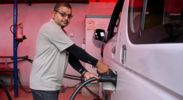 More Nepalis Turn to Chinese EVs, Evading Global Fuel Shocks