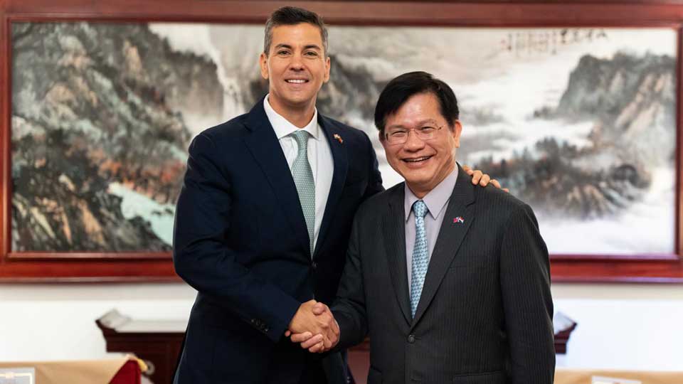         
        
            
            
        
    Taiwan Welcomes Paraguay Leader as China Applies Diplomatic Pressure